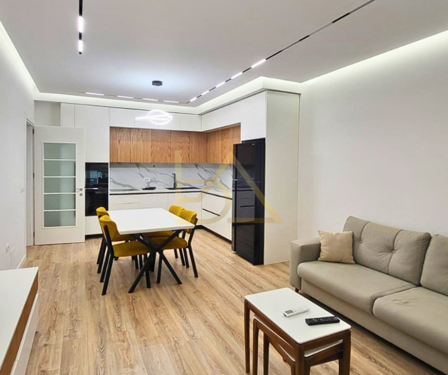 Appartamento 2+1 con lavanderia in vendita – Porcellana, Tirana