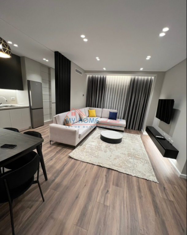 Apartament 2+1 me qera tek Fusha e Aviacionit ne Tirane