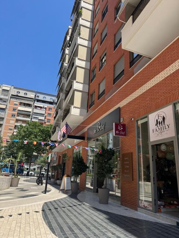 OFFICE FOR RENT 580 M2 DELIJORGJI COMPLEX