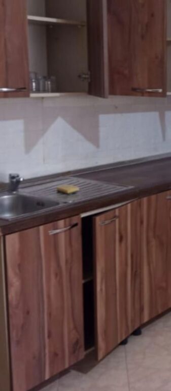 APARTAMENT 1+1. 22000 LEKE.RRUGA 5 MAJI