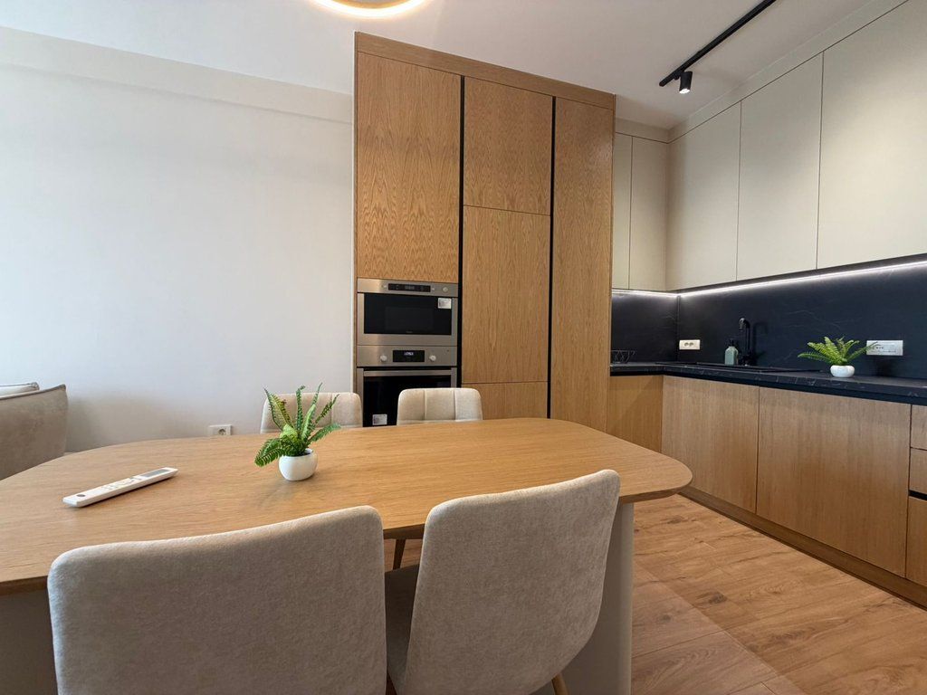 Qera, Apartament 2+1+2, Golden Tower Residence, Tiranë.