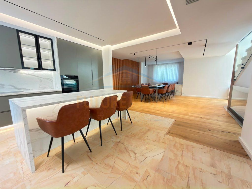 Rent, Villa, Petrele, Tirane