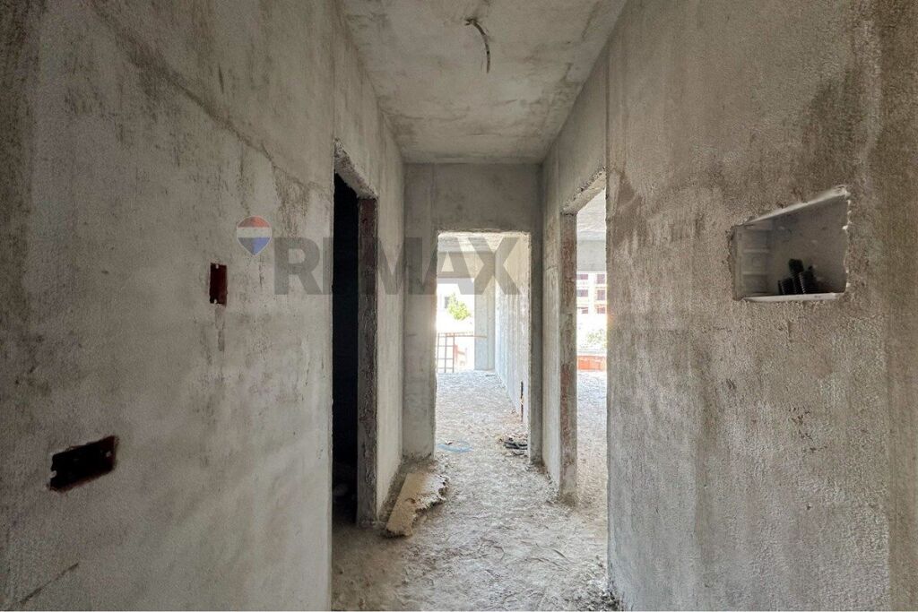 APARTAMENT 1+1 PER SHITJE TEK FUSHA E AVIACIONIT