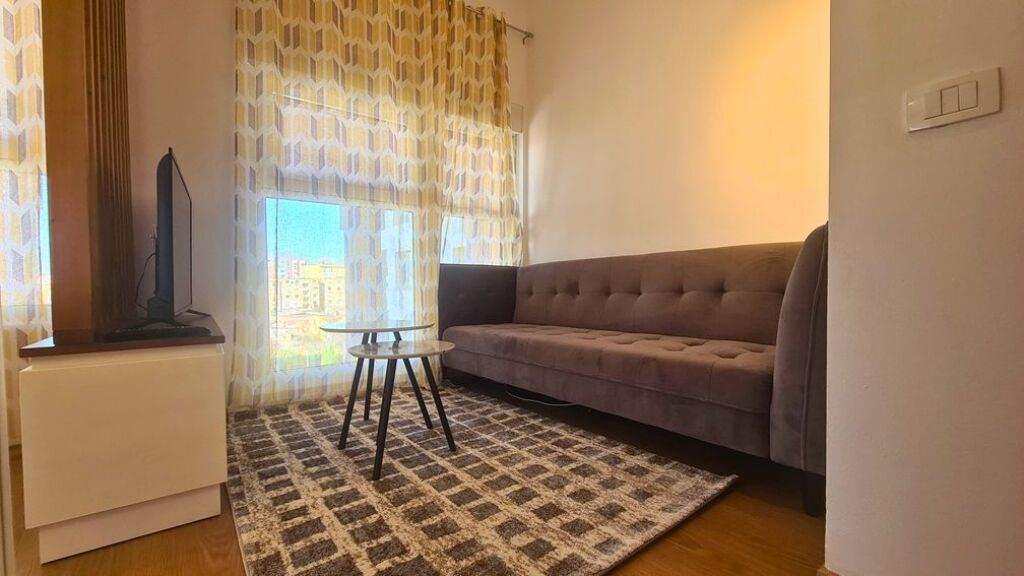 Apartament 1+1 me qera