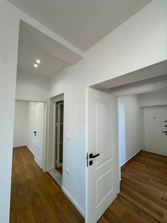Apartament 2+1 ne shitje , Rr 4 Deshmoret