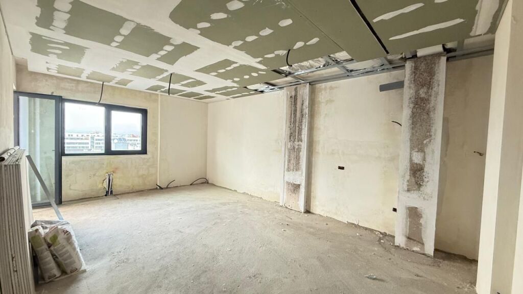 🏡 Shitet Apartament 2+1+2 – Corner Residence Rruga e Kavajes