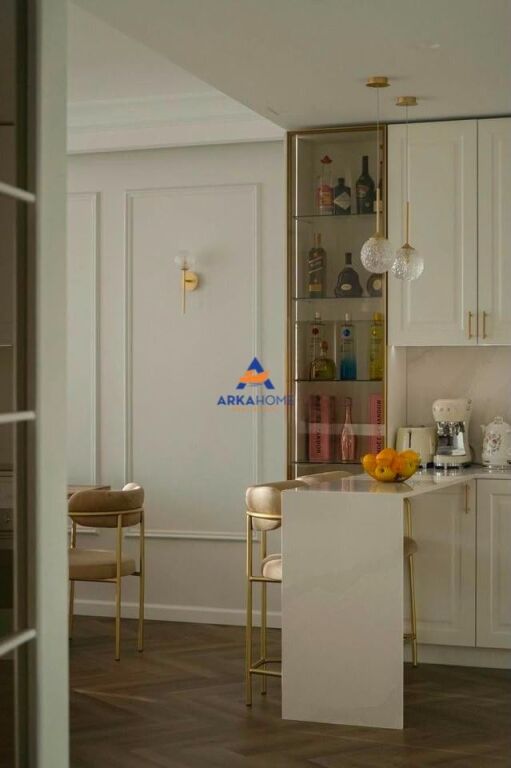 SHITET APARTAMENT 2+1+BALLKON+POST PARKIMI "LAKE VIEW, LIQENI ARTIFICIAL" 690.000 EURO