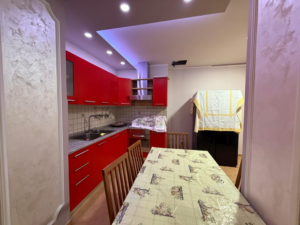 Apartament 1+1 - 21 Dhjetori mbrapa Spitalit Gjerman