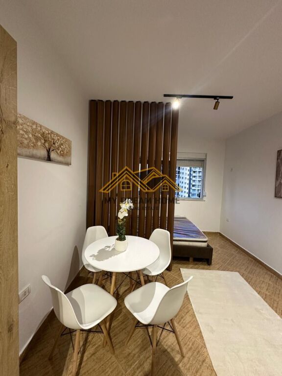 MONOLOCALE IN VENDITA VICINO AL MASSO DI KAVAJA DURRES