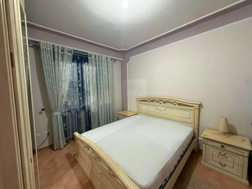 Apartament 1+1 - 21 Dhjetori mbrapa Spitalit Gjerman