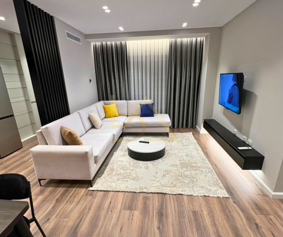 Appartamento 2+1 in Affitto – Ex Campo di Aviazione, vicino a Malbor Cafe, Tirana