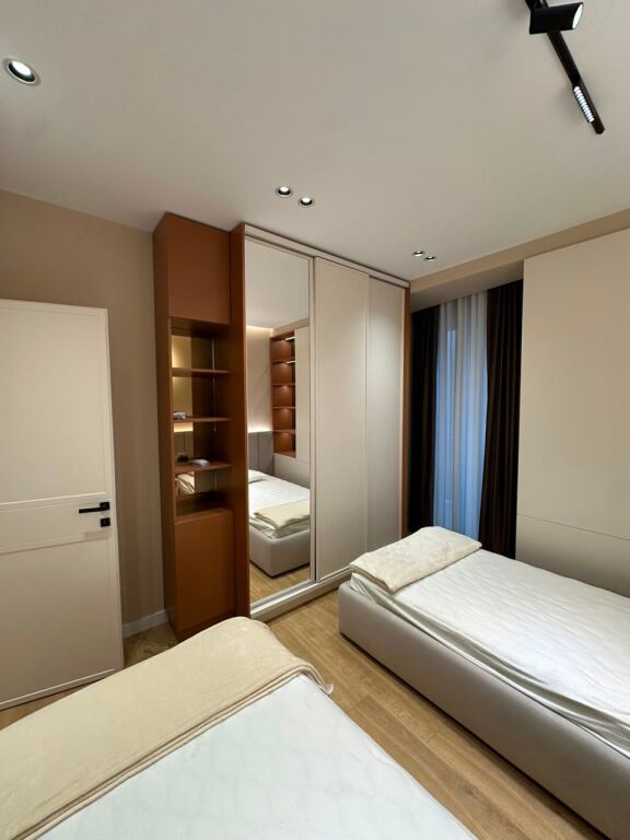 Apartament 2+1+2 ne shitje , Mine Peza