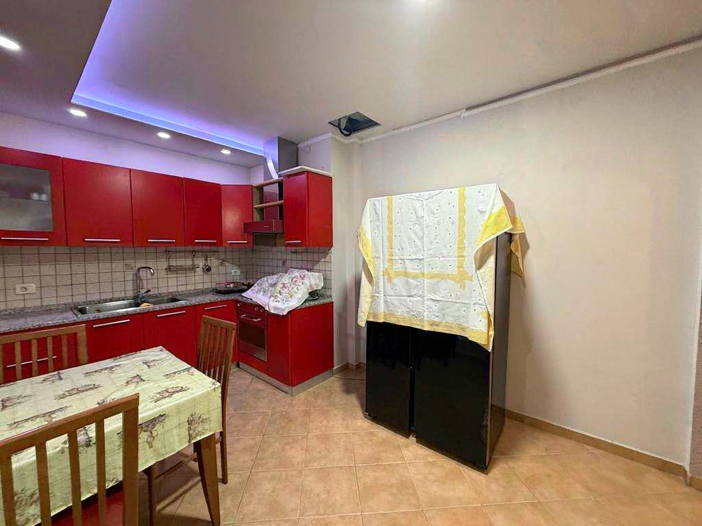 Apartament 1+1 - 21 Dhjetori mbrapa Spitalit Gjerman