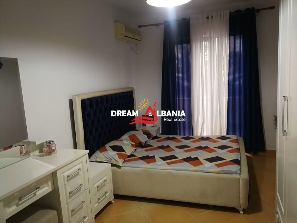 Shitet Apartament 2+1 i modifikuar + Post Parkimi, Prane Bar Artistit, afer Unazes se Madhe (ID 41212299)