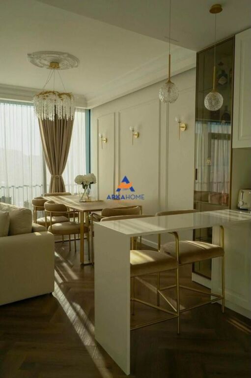 SHITET APARTAMENT 2+1+BALLKON+POST PARKIMI "LAKE VIEW, LIQENI ARTIFICIAL" 690.000 EURO