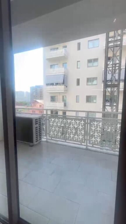Affitto | Apartament 2 + 1 | Rruga e Kavajës | 1200 €/mese