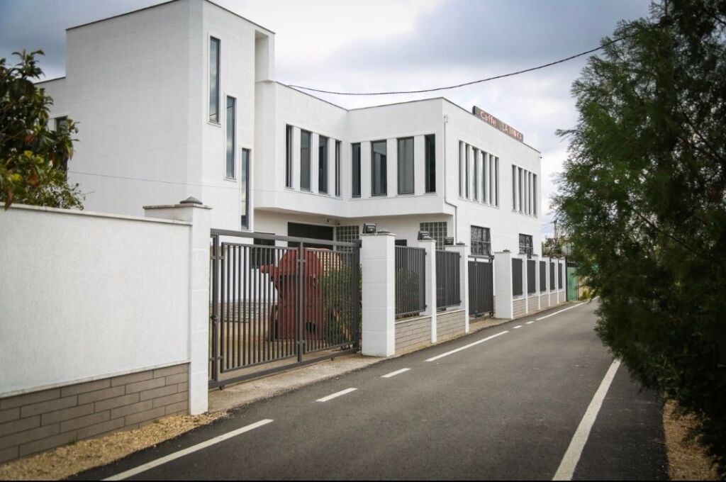 BUSINESS PREMISES