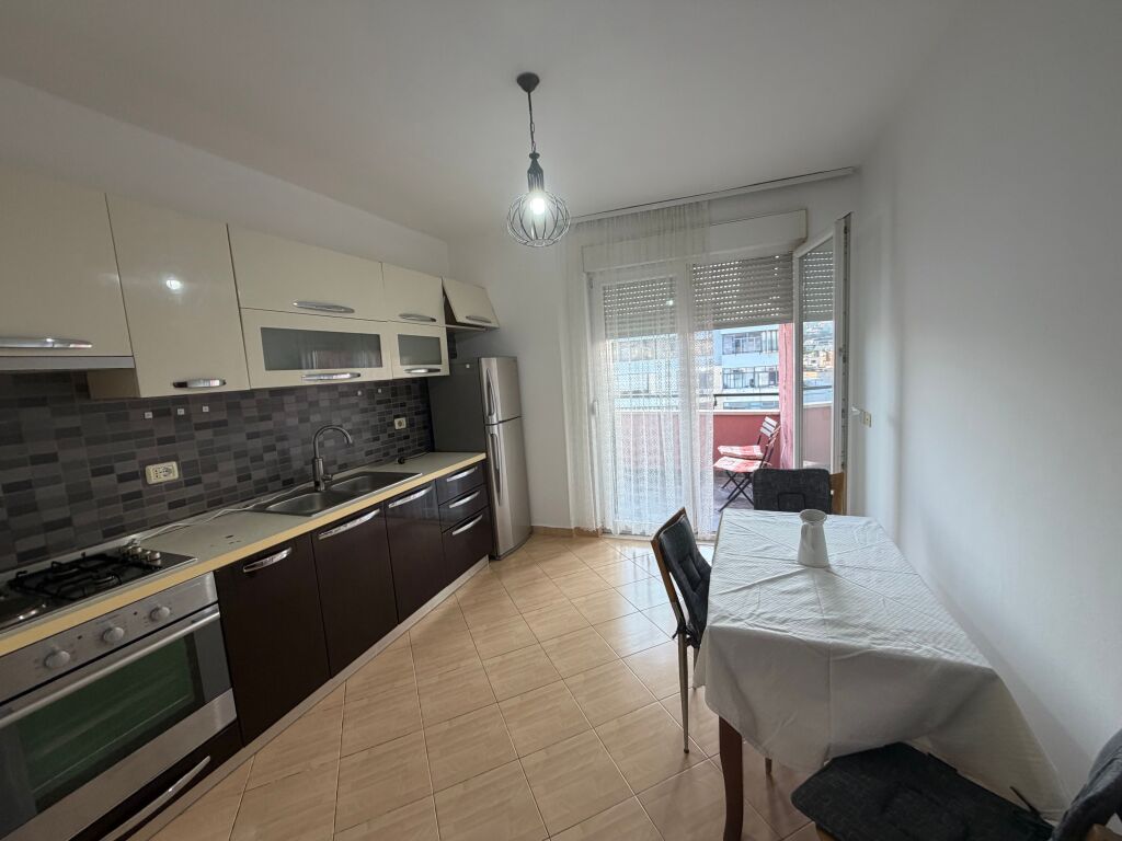 2+1, building with elevator, elb street, 700 thousand lek