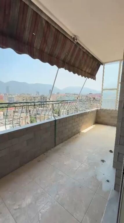 Shitet Apartament 2+1 Komuna e Parisit, Tiranë ID: 530491011-230