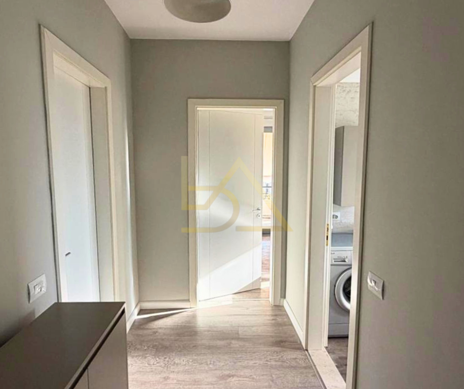 Appartamento 2+1 in Affitto – Lago Secco, Via Hamdi Garunja, Tirana