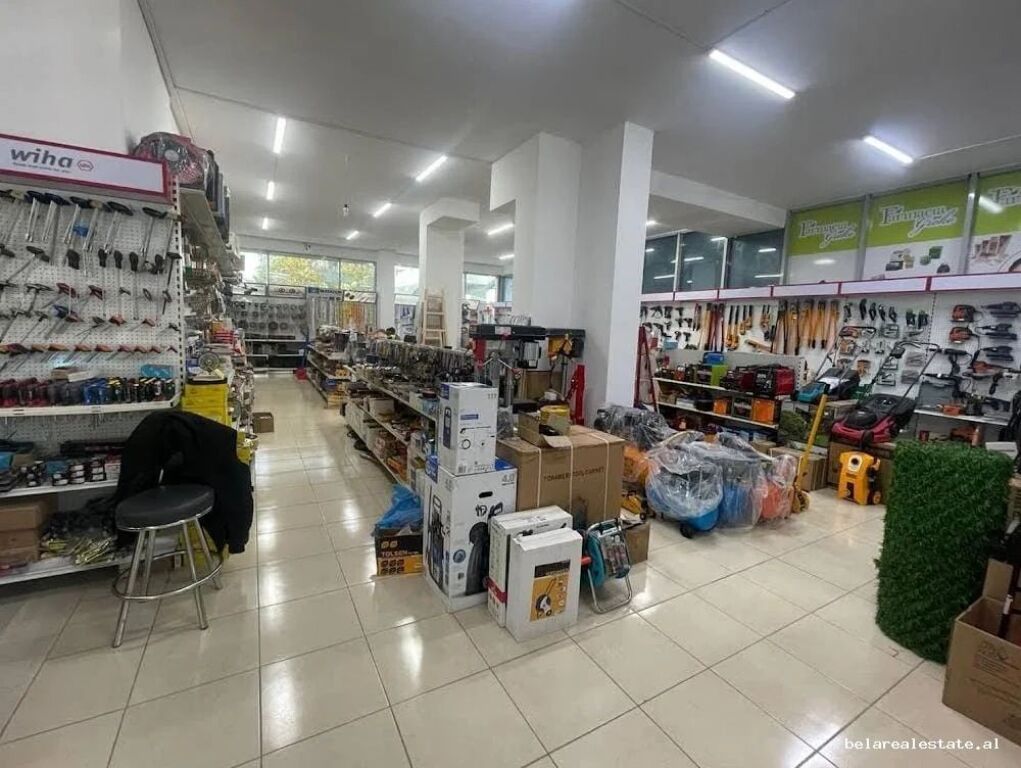Dyqan Per Shitje Tek Kthesa e Kamzes (ID BD1175) Tirane