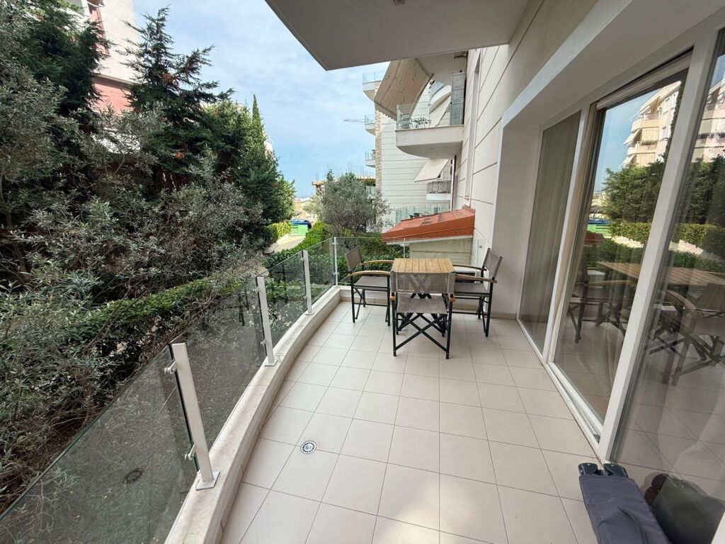 Apartament 1+1 me qera ,Kopshti Botanik