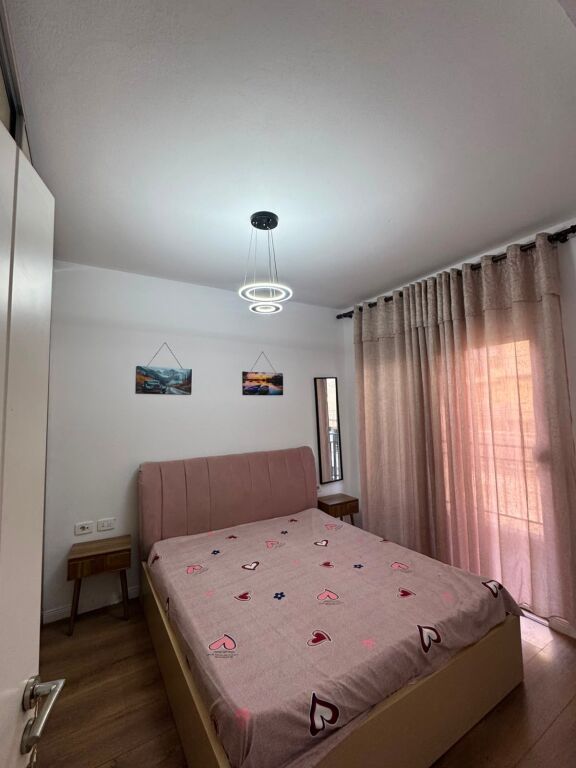 APARTAMENT PER SHITJE 1+1 YZBERISHT