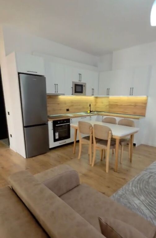 Apartment 2+1 with Veranda for rent , Paskuqan