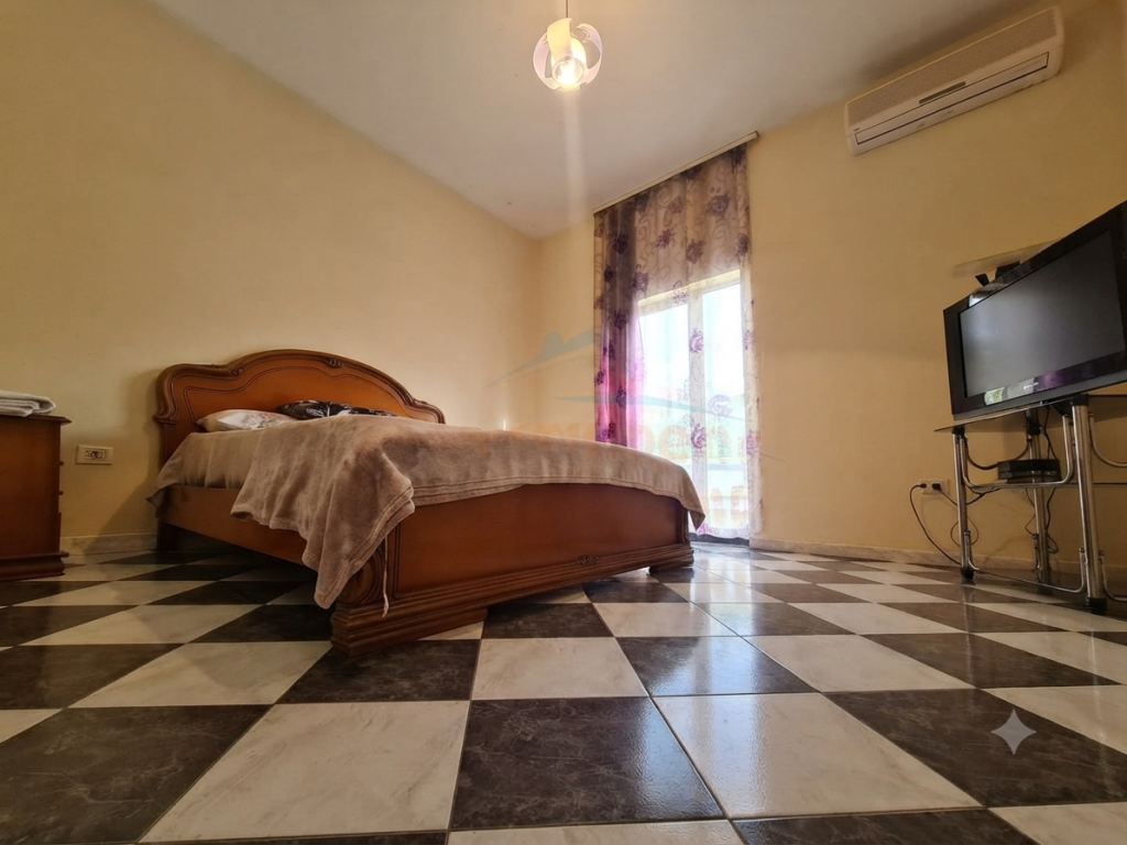Affitto, Villa su 3 piani, Complesso Grand, Ex Mercato Elettrico