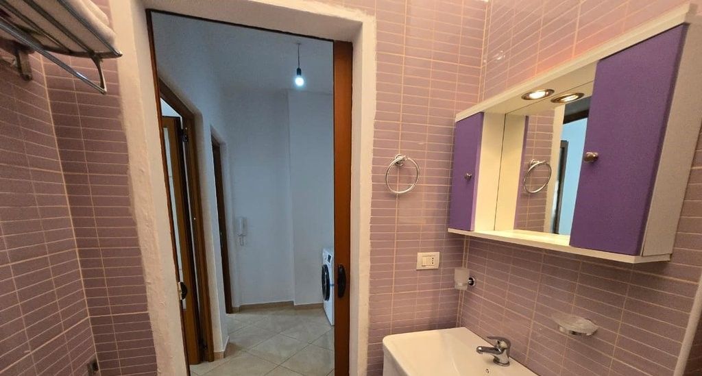 APPARTAMENTO 1+1 IN AFFITTO A YZBERISHT PALAZZI DILO!
