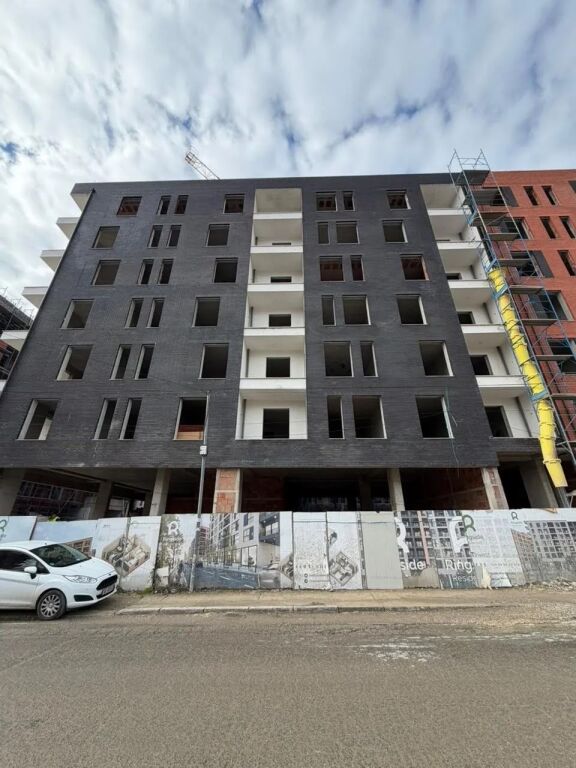Shitet Apartament 2+1 në Paskuqan – Kompleksi Ringside