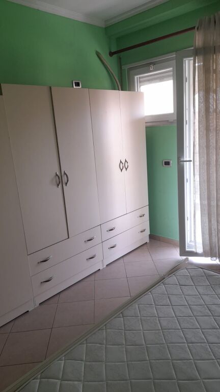 In affitto 1+1 Mercato Elettrico 550 mila leke