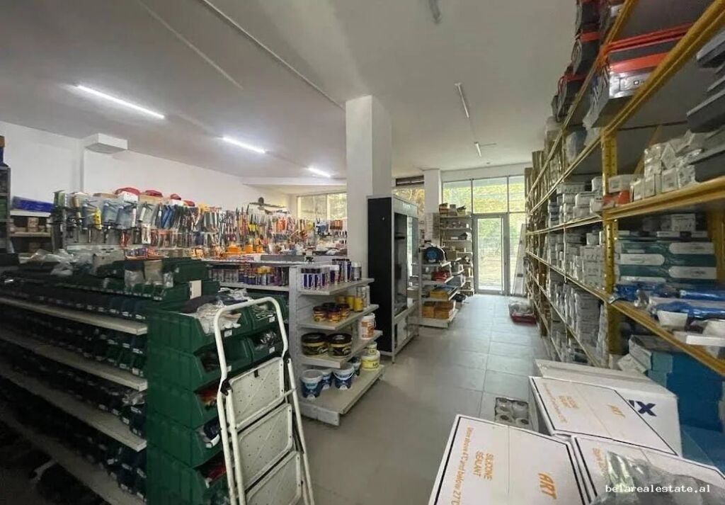 Dyqan Per Shitje Tek Kthesa e Kamzes (ID BD1175) Tirane