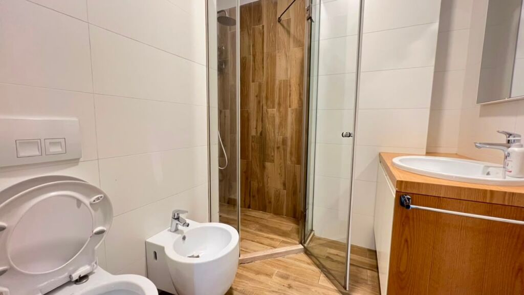 Appartamento 2+1 in affitto a Komuna e Parisit, Tirana
