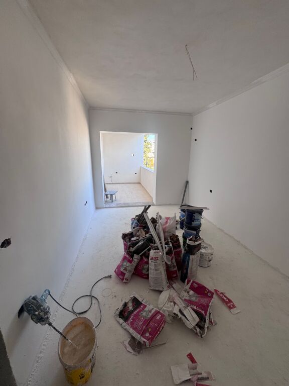 We sell 1+1 apartment Vasil Shanto near the Port