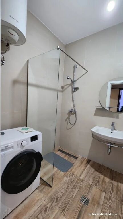 Vile me qera 1+1 prane Rruges se Elbasanit (ID BV22663) Tirane