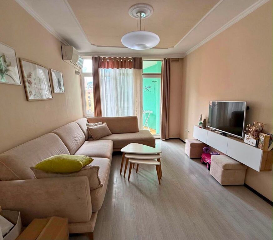 APARTAMENT 2+1 PER QERA TE KOMUNA E PARISIT