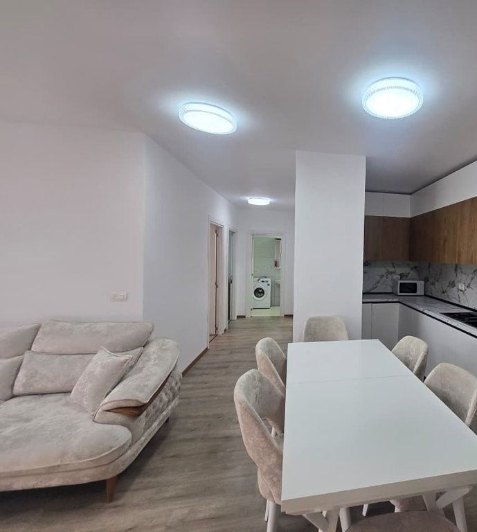APARTAMENT ME QIRA 2+1+2T+P NE ZONEN E 5 MAJIT