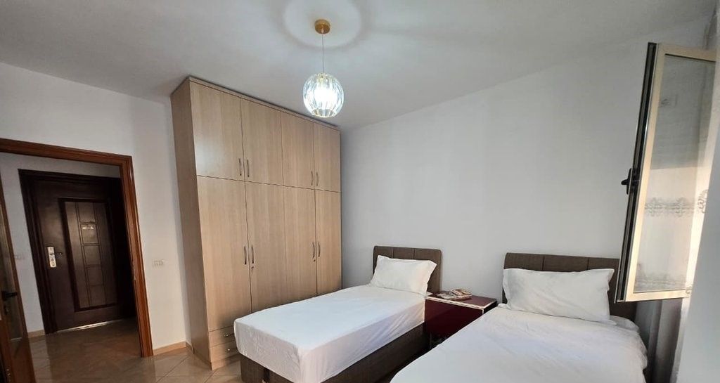 APPARTAMENTO 1+1 IN AFFITTO A YZBERISHT PALAZZI DILO!