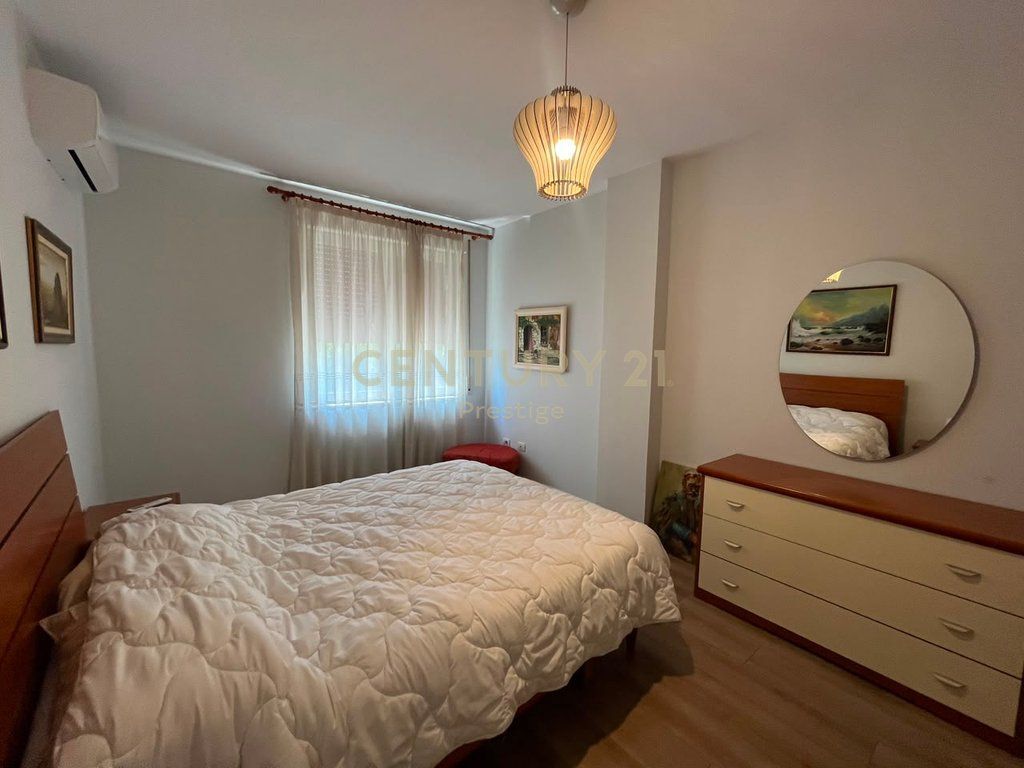JEPET ME QIRA APARTAMENT 1+1 – RRUGA E SALËS, TIRANE!