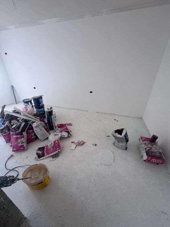 We sell 1+1 apartment Vasil Shanto near the Port