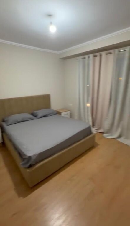 Qera | Apartament 2 + 1 + 2 | Rruga 5 Maji | 500 €/muaj