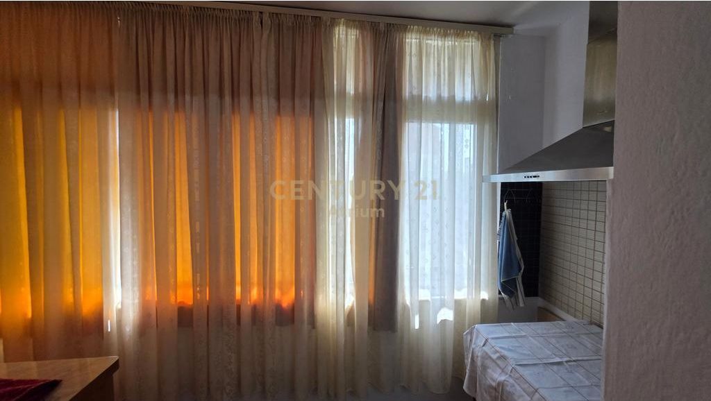 FOR SALE 2+1 NEAR SCHOOL (MIHAL GRAMENO) CLOSE TO THE FORMER ELECTRIC MARKET