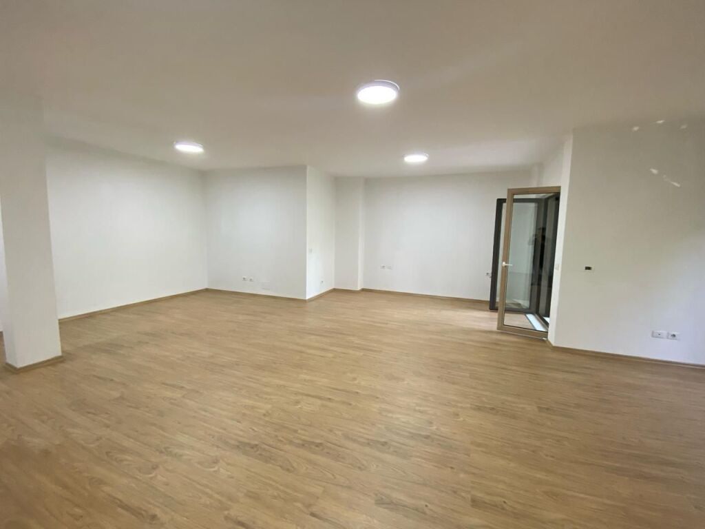 Office space for rent at 9-Kateshet.