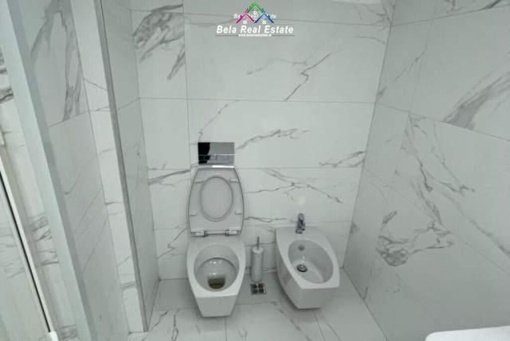 Ufficio in affitto vicino a Via Elbasanit (ID BZ2119) Tirana