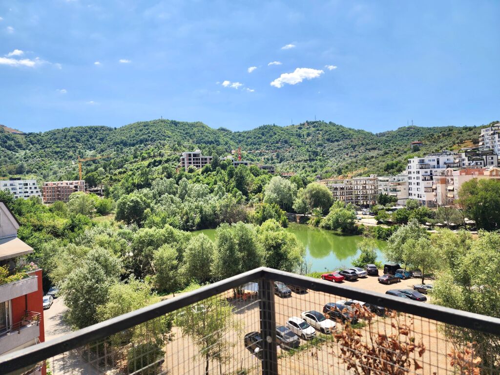 🏡 **FOR RENT: Panoramic 2+1 Apartment Overlooking Dry Lake 📍 Hamdi Garunja Street – Sauk | 105 m² | 70,000 ALL/Month**