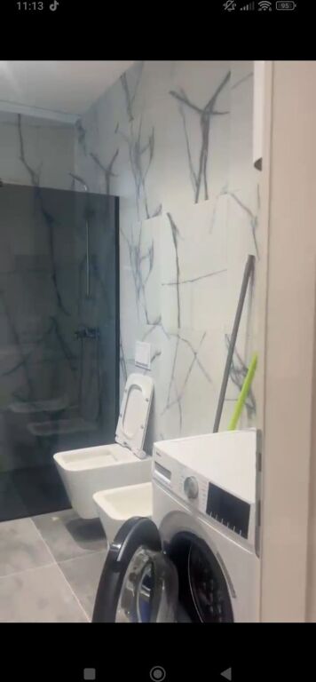 Affitto | Apartament 2 + 1 | Rruga e Kavajës | 1200 €/mese