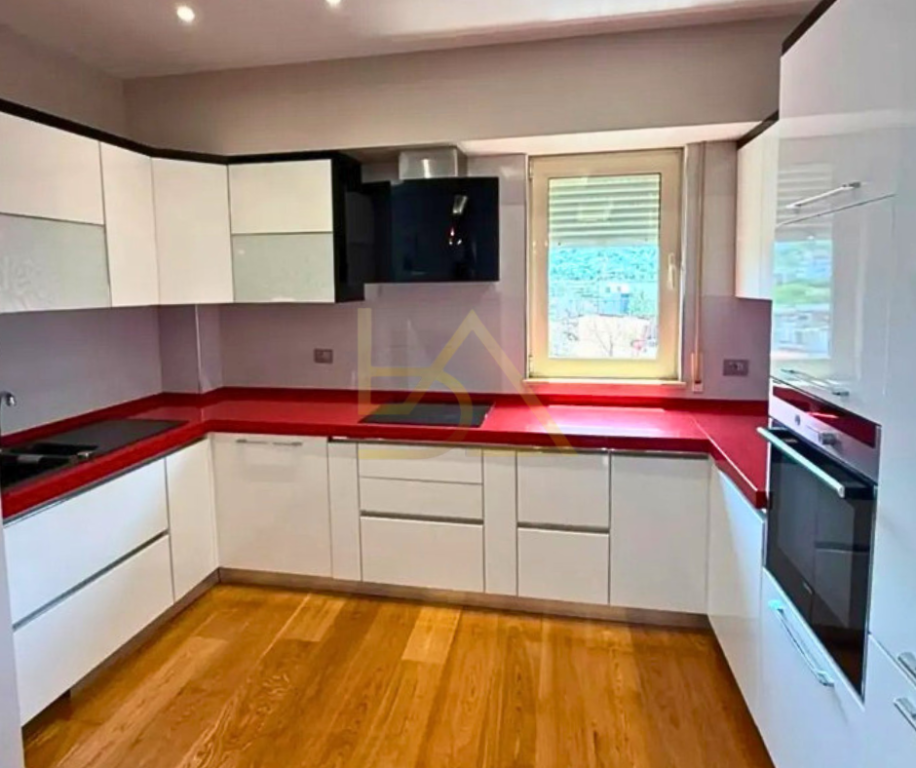 Appartamento 2+1 in Vendita – Lago Secco, vicino a Marketi Im, Tirana