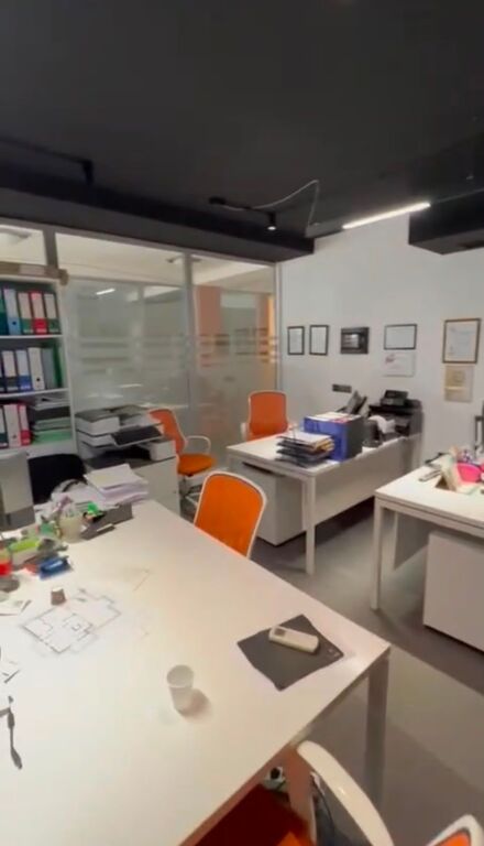 Locale Ufficio in Affitto – Pazari i Ri,