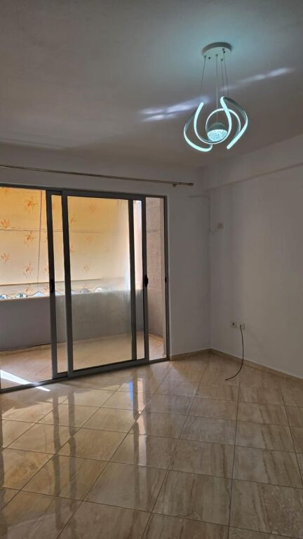 1+1 for rent in Astir